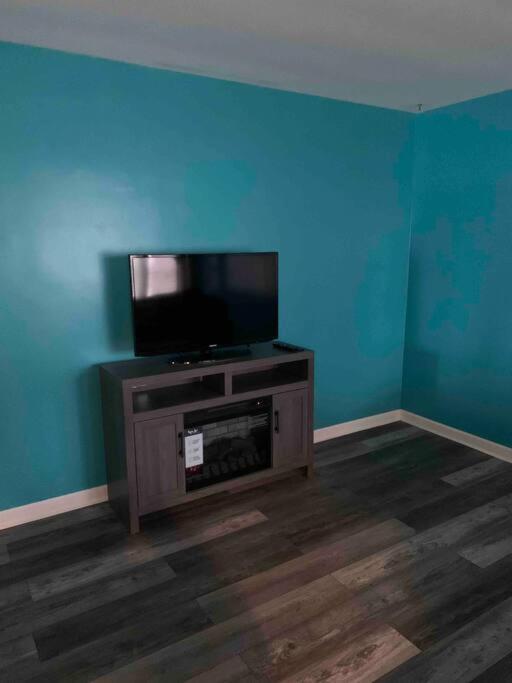 Remodeled House Minutes To Falls Attractions Villa Niagarafallen Exteriör bild