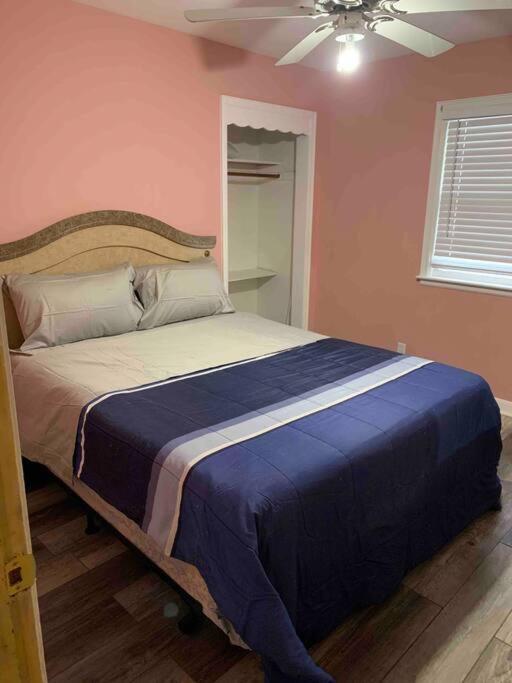 Remodeled House Minutes To Falls Attractions Villa Niagarafallen Exteriör bild
